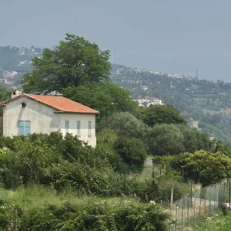 F2 Vue Et Montagne Au Calme 아파트 니스